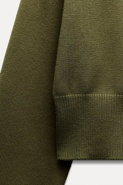 Clara | Green Sweater