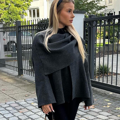 Lunaire Cape